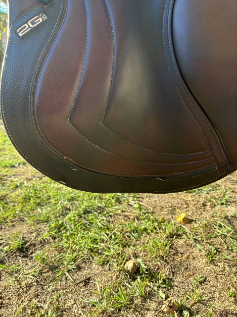 Selle cwd 2gs mademoiselle close contacte 
