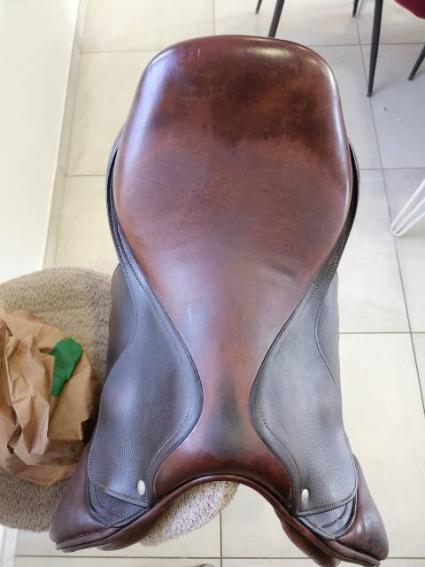 Selle mixte cuir 17.5 pouces Vincent Gaffet 