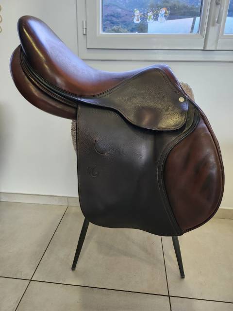 Selle mixte cuir 17.5 pouces Vincent Gaffet 