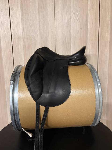 Selle Dressage Corlandus Hermes 