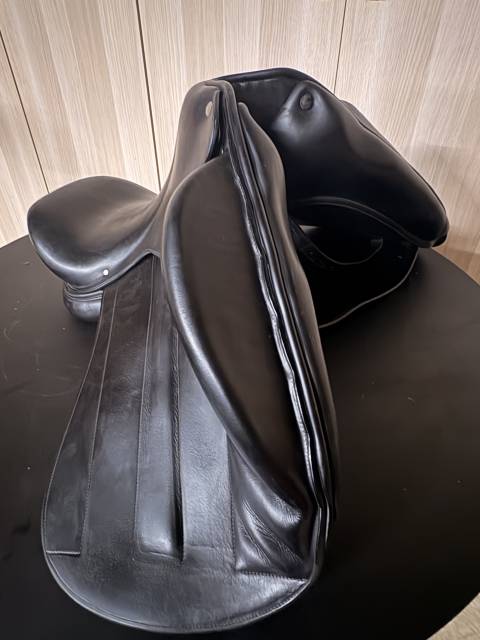 Selle Dressage Arp&egrave;ge 1