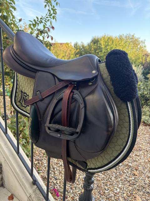 Selle Chiberta Devoucoux 17,5