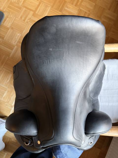 Selle de dressage Antares