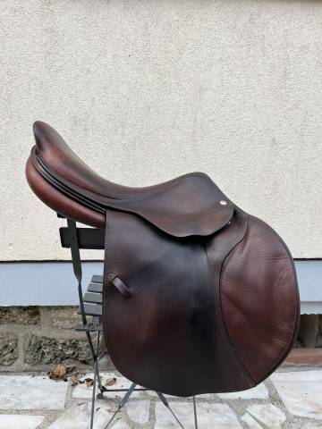 Selle CWD 17 pouces - cuir marron 