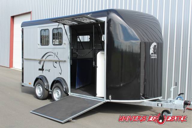 Van chevaux 4 shop places