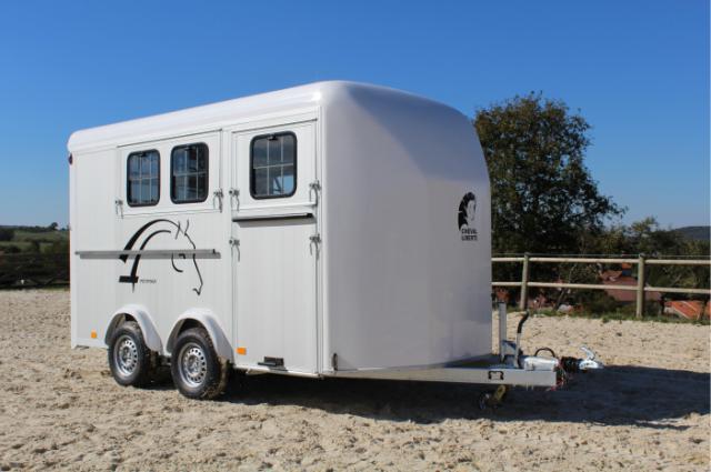 VAN CHEVAL LIBERTE MAXI 3 - 3 PLACES