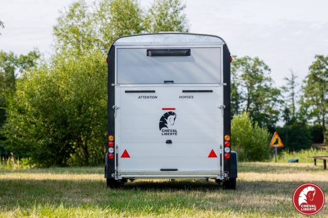 VAN CHEVAL LIBERTE MAXI 3 - 3 PLACES
