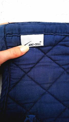 Tapis bleu marine lamicell