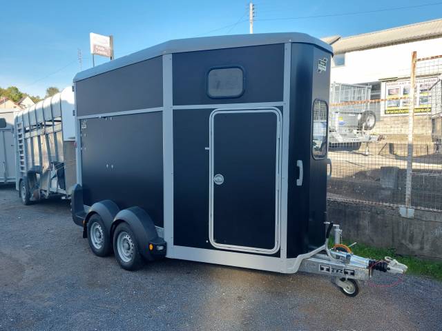 VAN IFOR WILLIAMS NEUF –  IFOR WILLIAMS - HB 511 DIAGONAL  / OBLIQUE