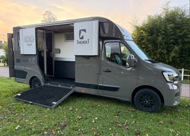 Location camion pour chevaux secteur vannes