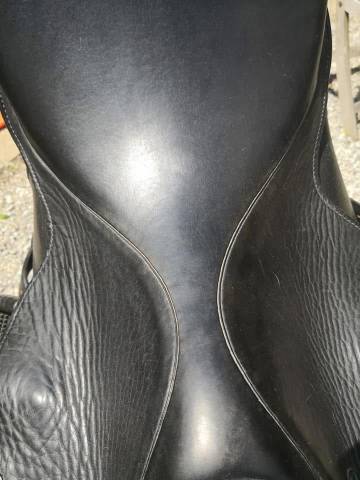 Selle de dressage stubben  