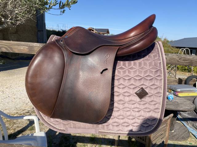 Selle Antares Obstacle Connexion