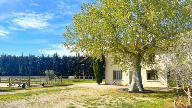 Bouches du Rhône - Belle Propriété équestre