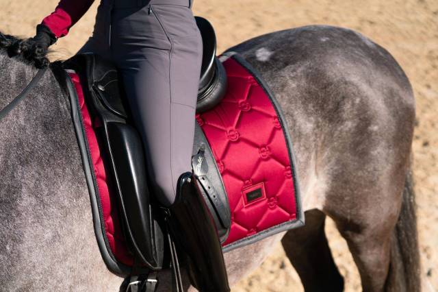 Tapis de selle Wild Rose - Equestrian Stockholm