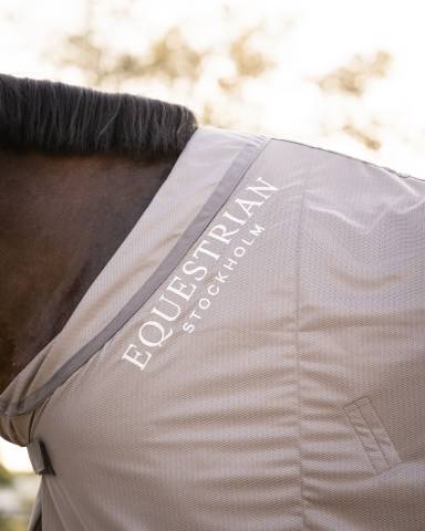 Couverture Séchante/Anti-Mouches Equestrian Stockholm - Crystal Grey