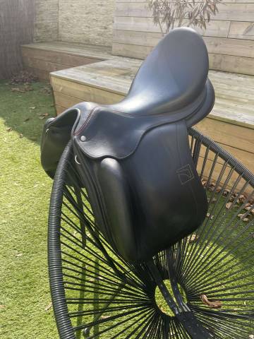 Selle dressage 
