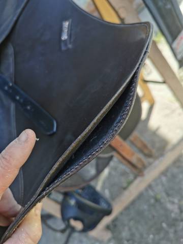 selle wintec cair 2000 17'' marron avec défauts