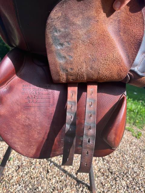 Selle Bruno Delgrange  Année : 2011  Modèle : Athéna