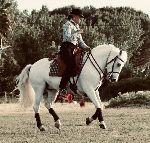 Monitrice d’équitation