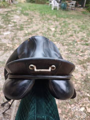 Selle de dressage Caprilli, 17"