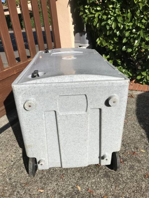 Malle de transport, armoire d&rsquo;&eacute;curie roulante