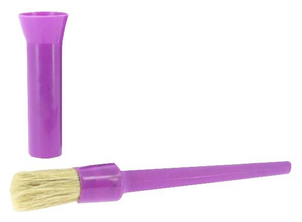 Pinceau avec capuchon