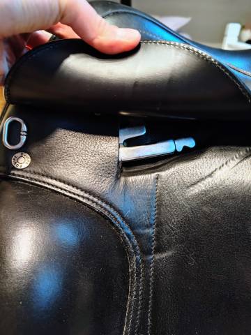 Selle équipe emporio neuve 17'