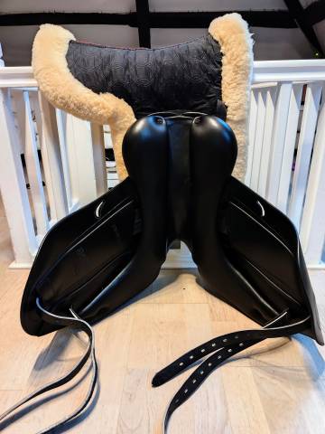 Selle équipe emporio neuve 17'