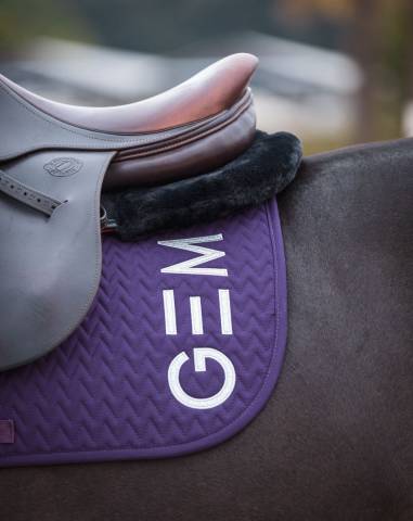 Tapis de selle Ten GEM en CSO ou Dressage