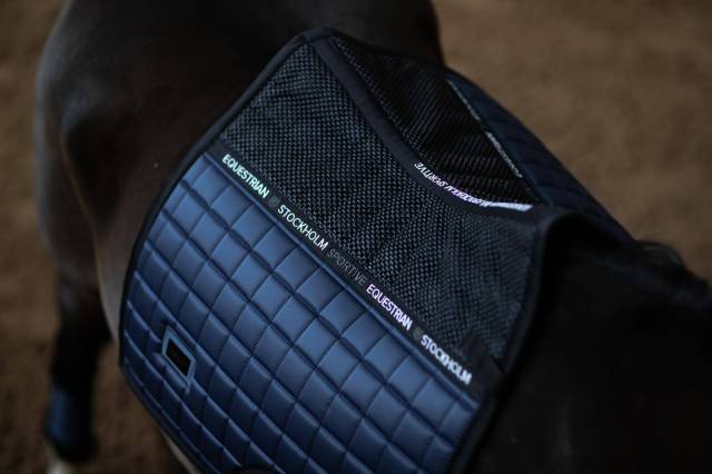 Tapis de selle Sportive Dark Venice - Equestrian Stockholm