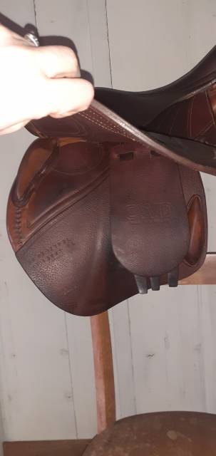 Selle CWD SE02 17", quartiers 2L, refaite en 2022