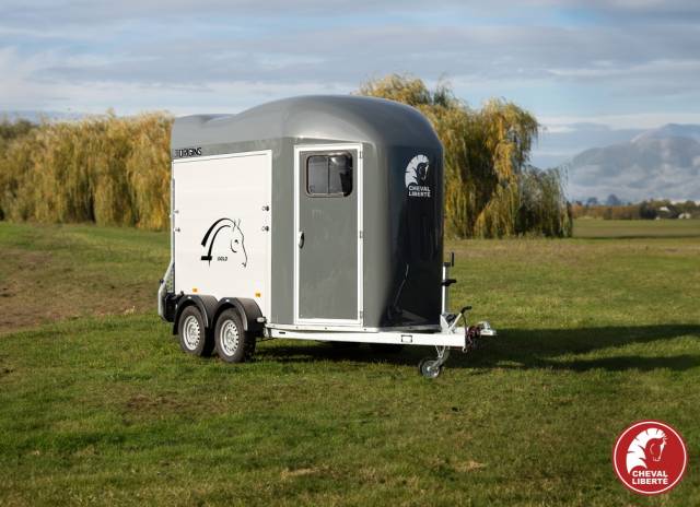 OFFRE EDITION 30 ANS - VAN CHEVAL LIBERTE NEUF  – GOLD ORIGINS ALU – 2 PLACES 
