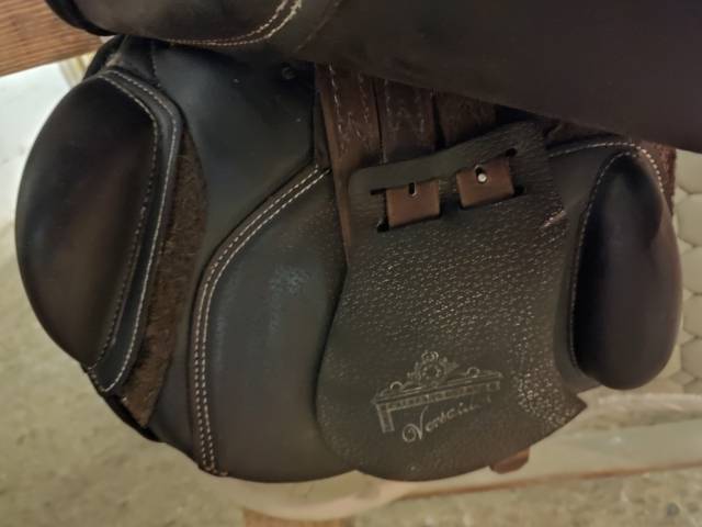 SELLE PRESTIGE FOUILLOUX État neuf