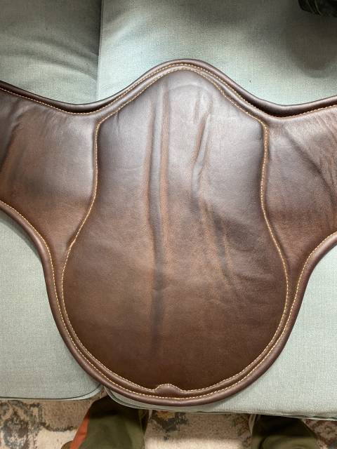 Sangle bavette courte anatomique ANTARES 