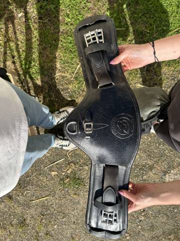 Selle de dressage devoucoux