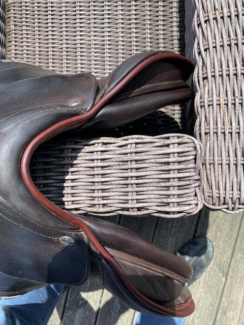 Selle CWD 18' 2GS en parfait état