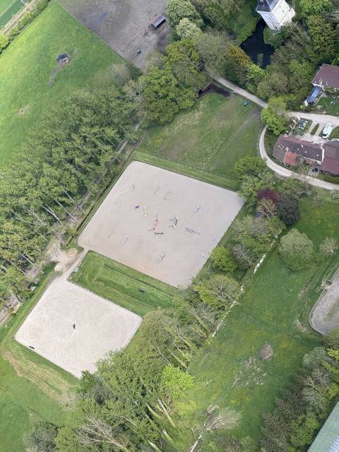 Location 5 à 10 boxes - 1h paris / 30min aéroport cdg