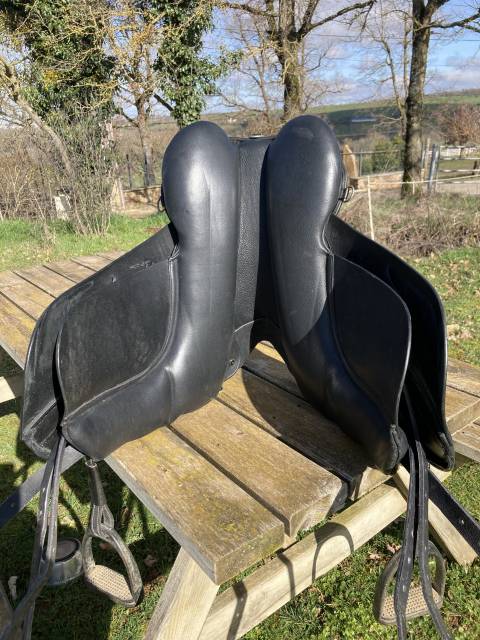 Selle dressage fairfax 16,5 » noire 