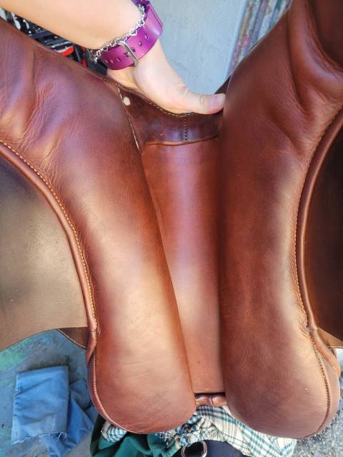 Selle Legacy mixte marron en cuir 17.5