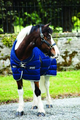 Couverture d'&eacute;curie Rambo cosy stable - Horseware - 400g