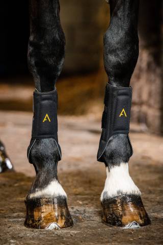 Gu&ecirc;tres de protection Adagio - Horseware - l&eacute;g&egrave;res et respirantes