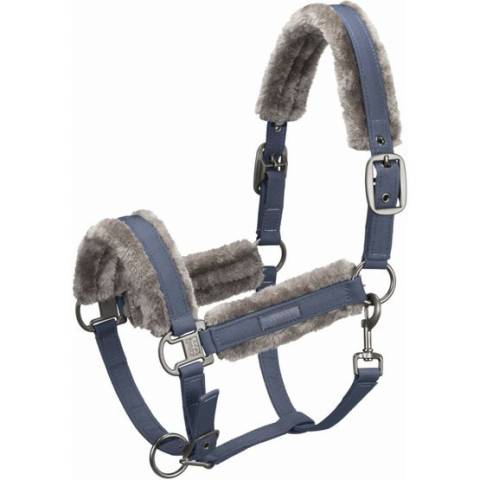 Licol sparkle fauxfur Essence 22 Eskadron