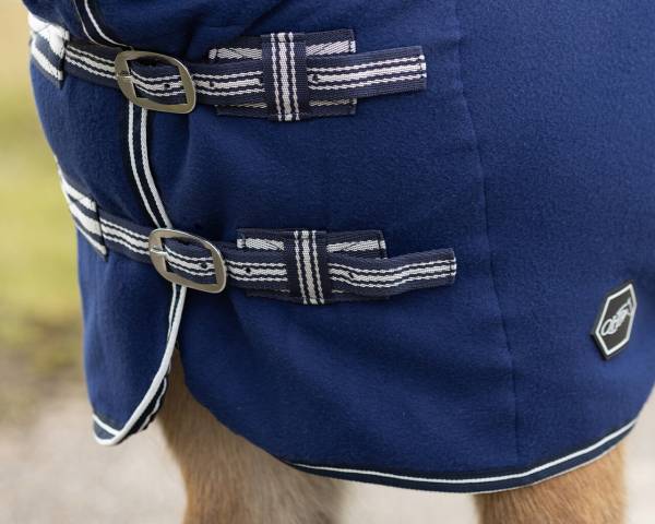 Couverture polaire séchante avec cou - QHP - 100% polyester