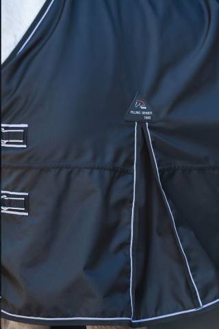 Couverture imperméable 200g 1680d Hkm