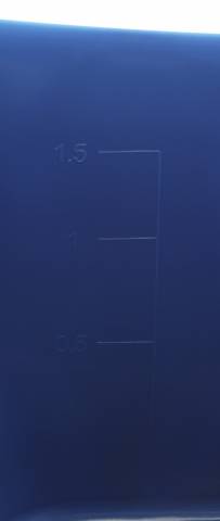 Gobelet doseur design 1.5l bleu Hippo-tonic