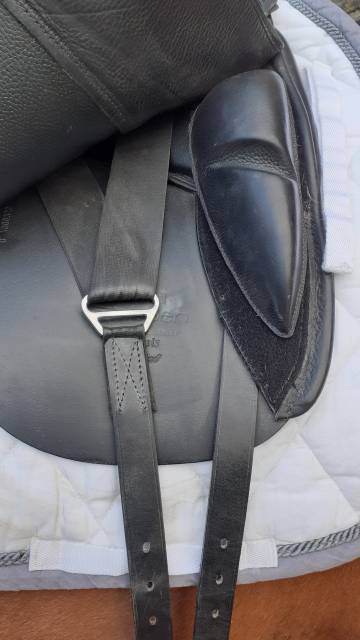 Selle de dressage Stubben Genesis Special