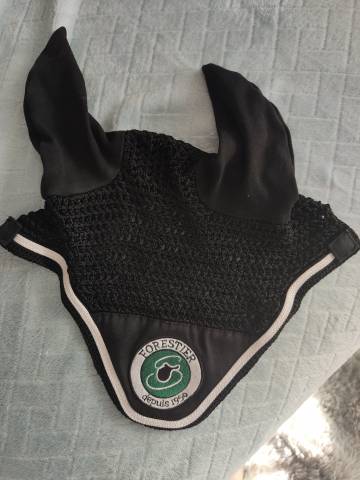 Bonnet forestier neuf