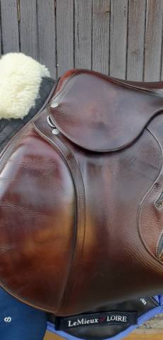 Selle Antarès modèle connexion