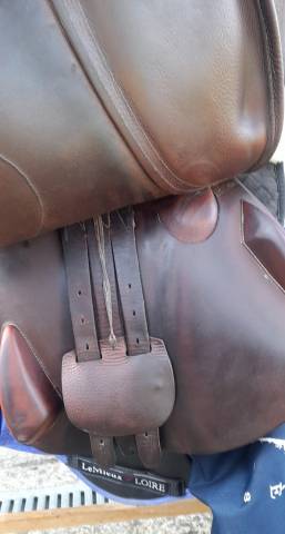 Selle Antarès modèle connexion