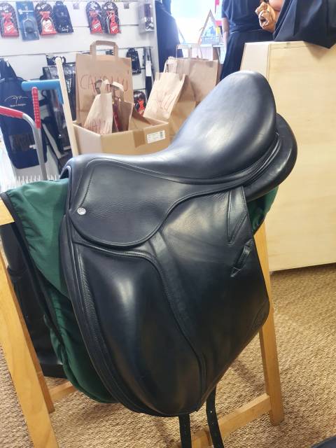 Vente selle de dressage CWD
